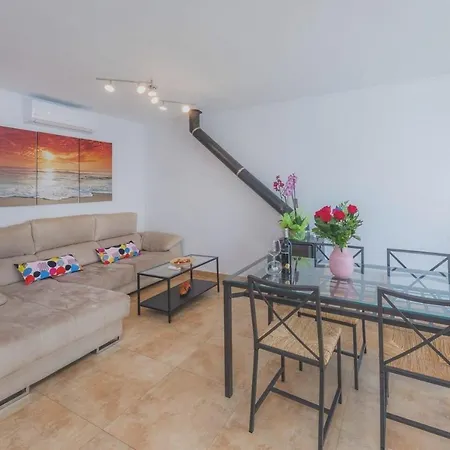 3 Bedrooms Appartement With Enclosed Garden And Wifi At Can Picafort Apartment
