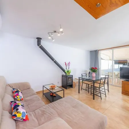 3 Bedrooms Appartement With Enclosed Garden And Wifi At Can Picafort Apartment Can Picafort (Mallorca)